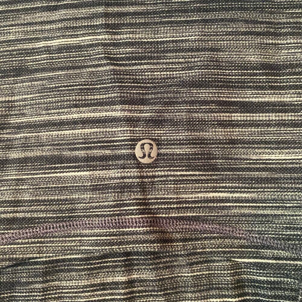 Lululemon Gray Hooded Define Jacket Heathered Stripe Full Zip Athleisure size 6 - Picture 9 of 11